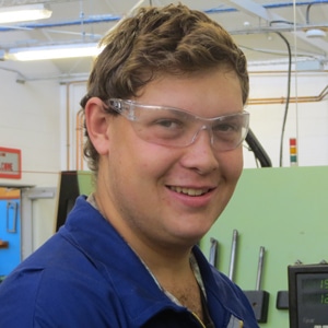 Mechanical Engineering Secondary School Trades Course
